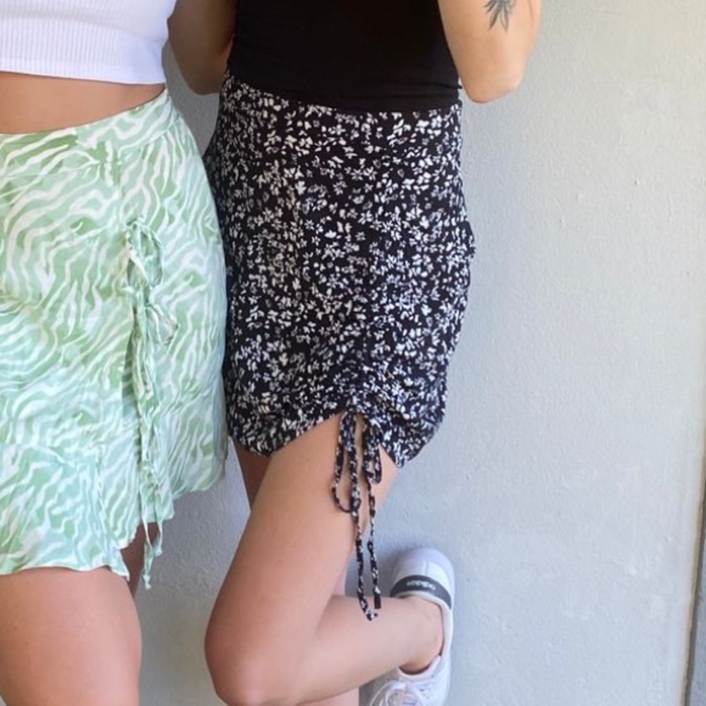 Black with white flowers draw string skirt